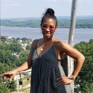 Meet your Posher, Kimberly